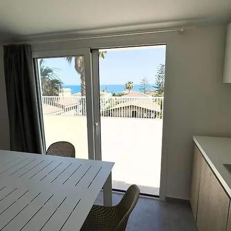Apartament - Via Gioia *